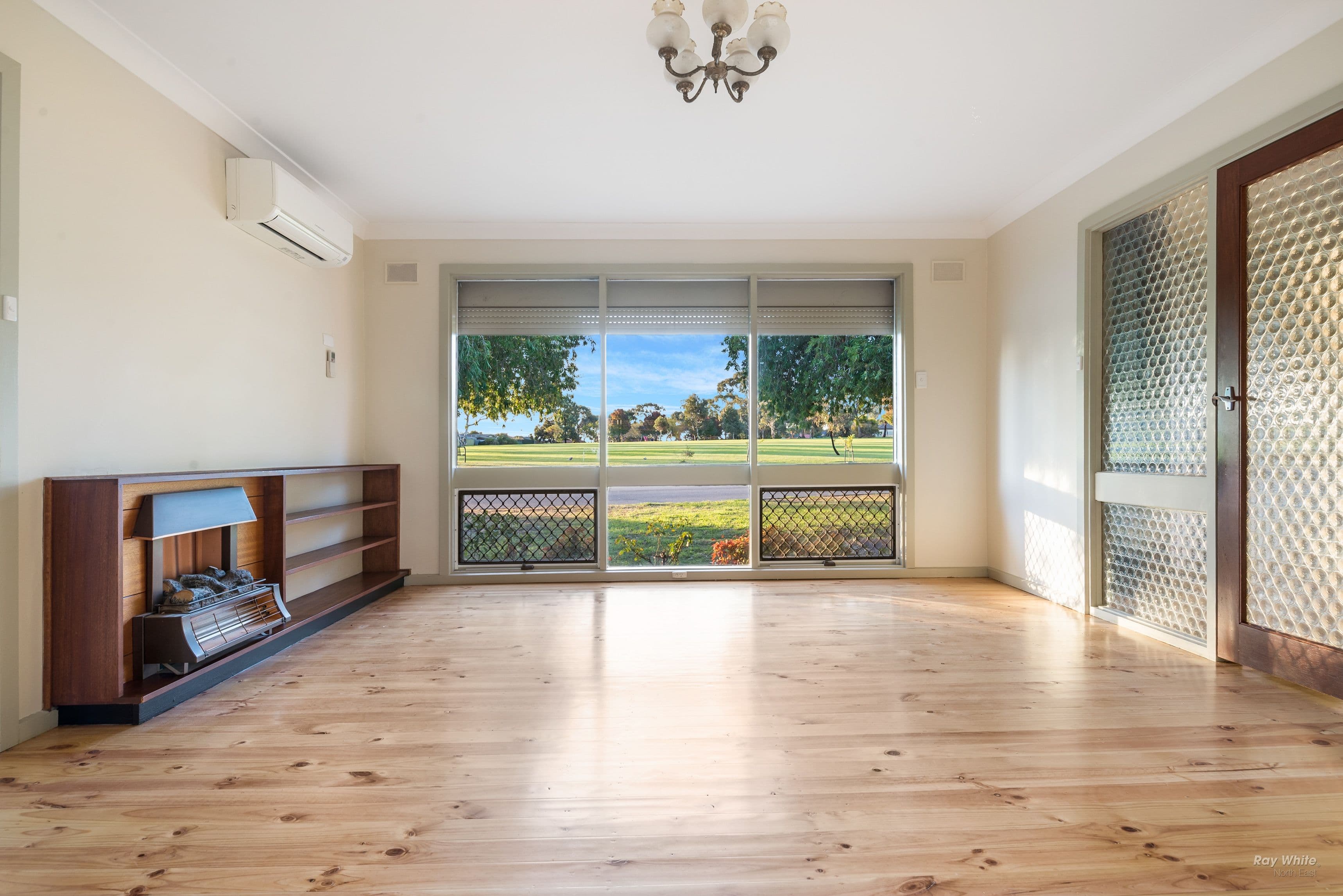 2 Taurus Crescent, Modbury Heights SA 5092, Modbury Heights - Thumbnail 2