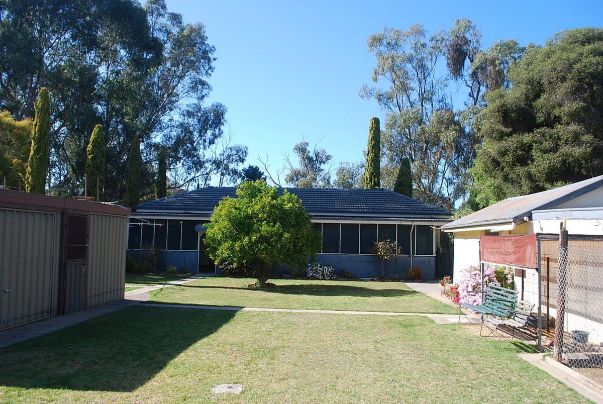 74 Warren Street, Echuca VIC 3564, Echuca - Thumbnail 3