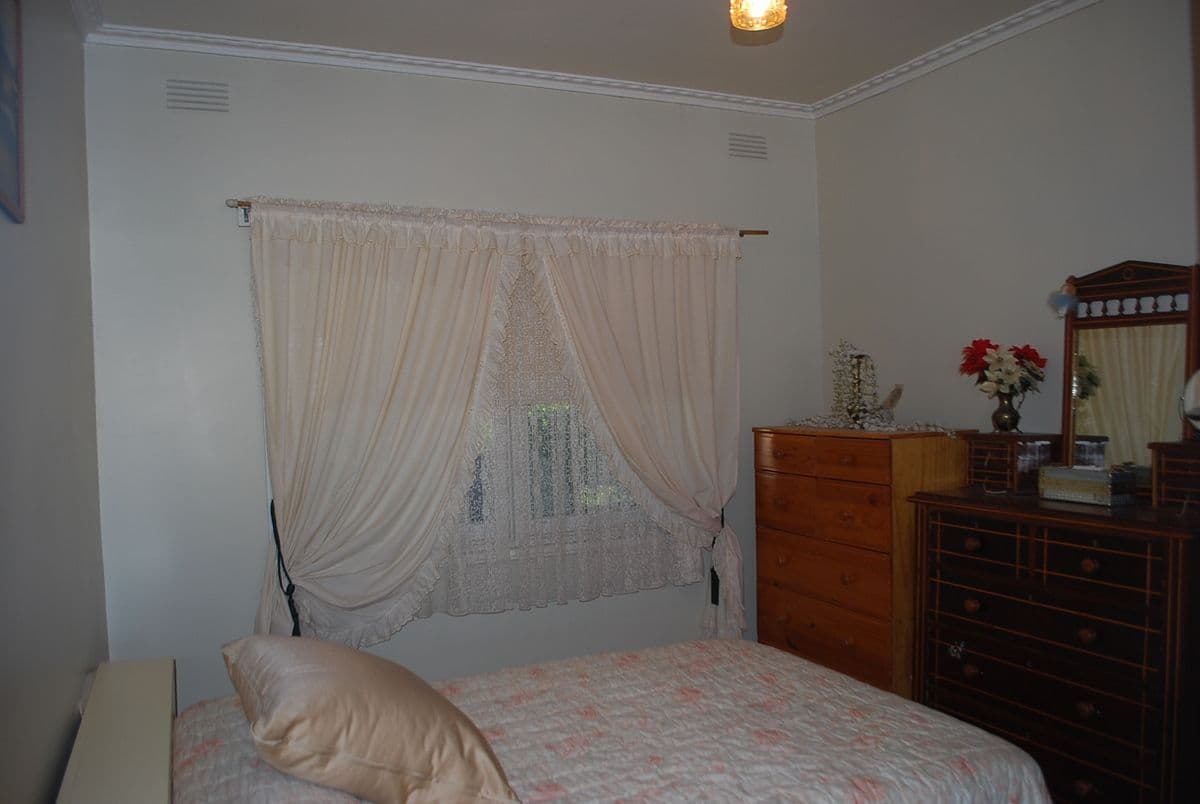 74 Warren Street, Echuca VIC 3564, Echuca - Thumbnail 6