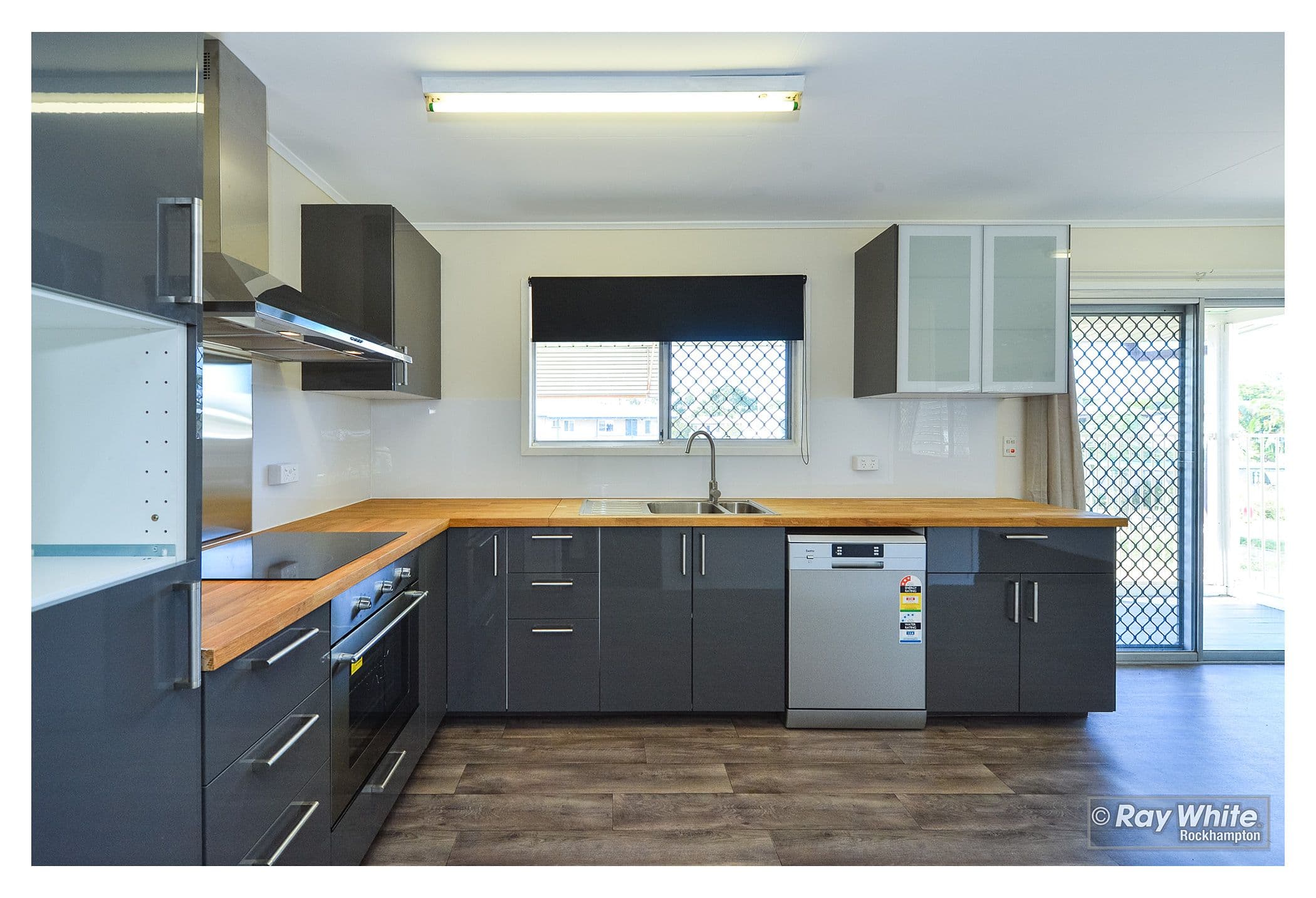 53 Menzies Street, Park Avenue QLD 4701, Park Avenue - Thumbnail 6