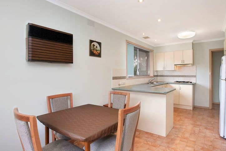 20 Greenglade Court, BLACKBURN NORTH VIC 3130, Blackburn North - Thumbnail 4