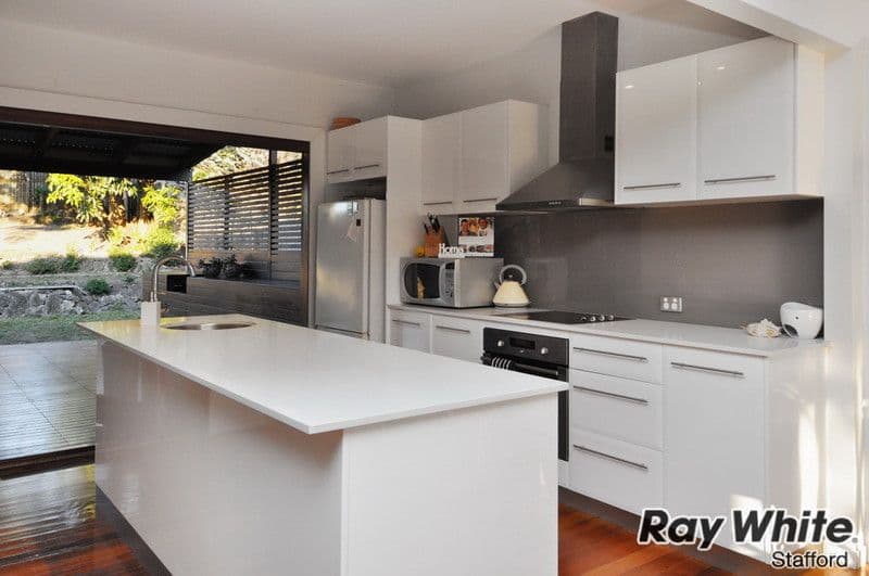17 Chisholm Street, STAFFORD HEIGHTS QLD 4053, Stafford Heights - Thumbnail 2