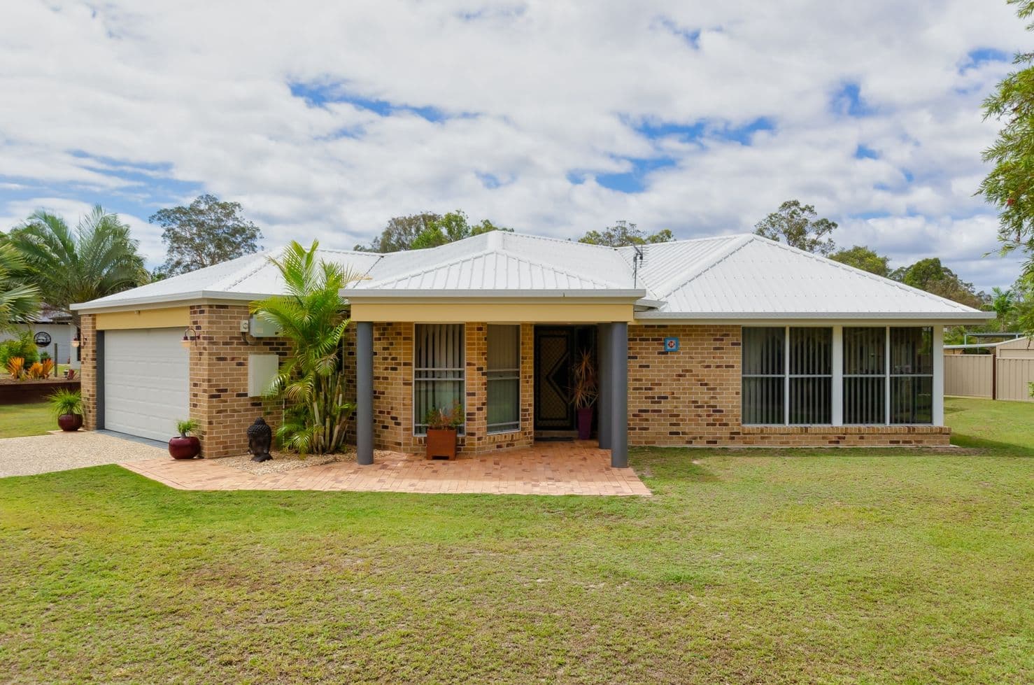10 Selma Court, Tannum Sands QLD 4680, Tannum Sands - Image 1