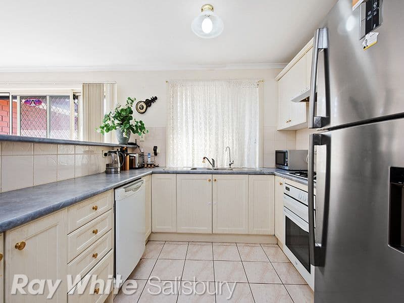 12 Carmelina Court, Parafield Gardens SA 5107, Parafield Gardens - Thumbnail 4