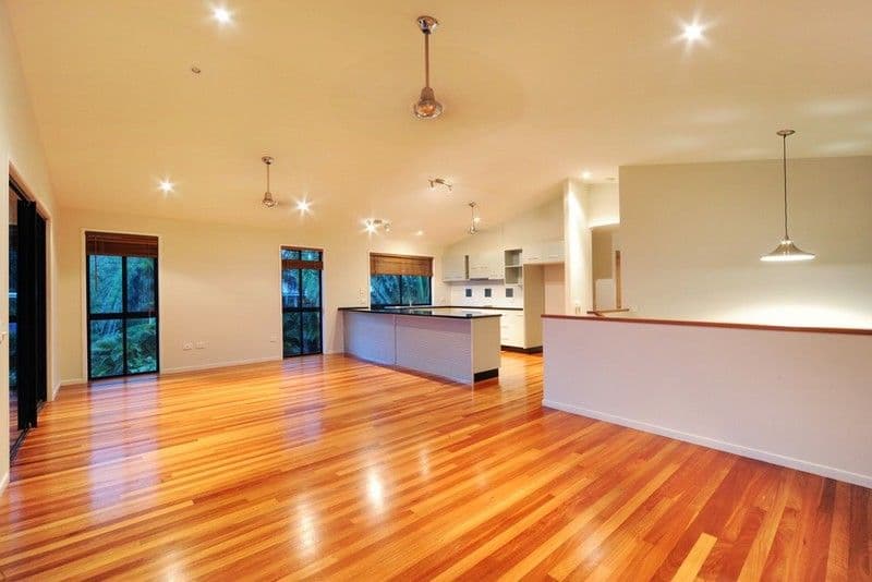 23 Panoramic Court, CANNONVALE QLD 4802, Cannonvale - Image 1