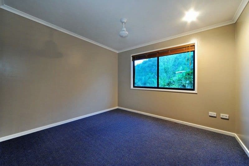 23 Panoramic Court, CANNONVALE QLD 4802, Cannonvale - Thumbnail 8