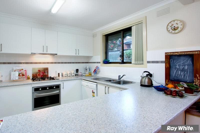 6 Naples Street, MORNINGTON VIC 3931, Mornington - Thumbnail 6