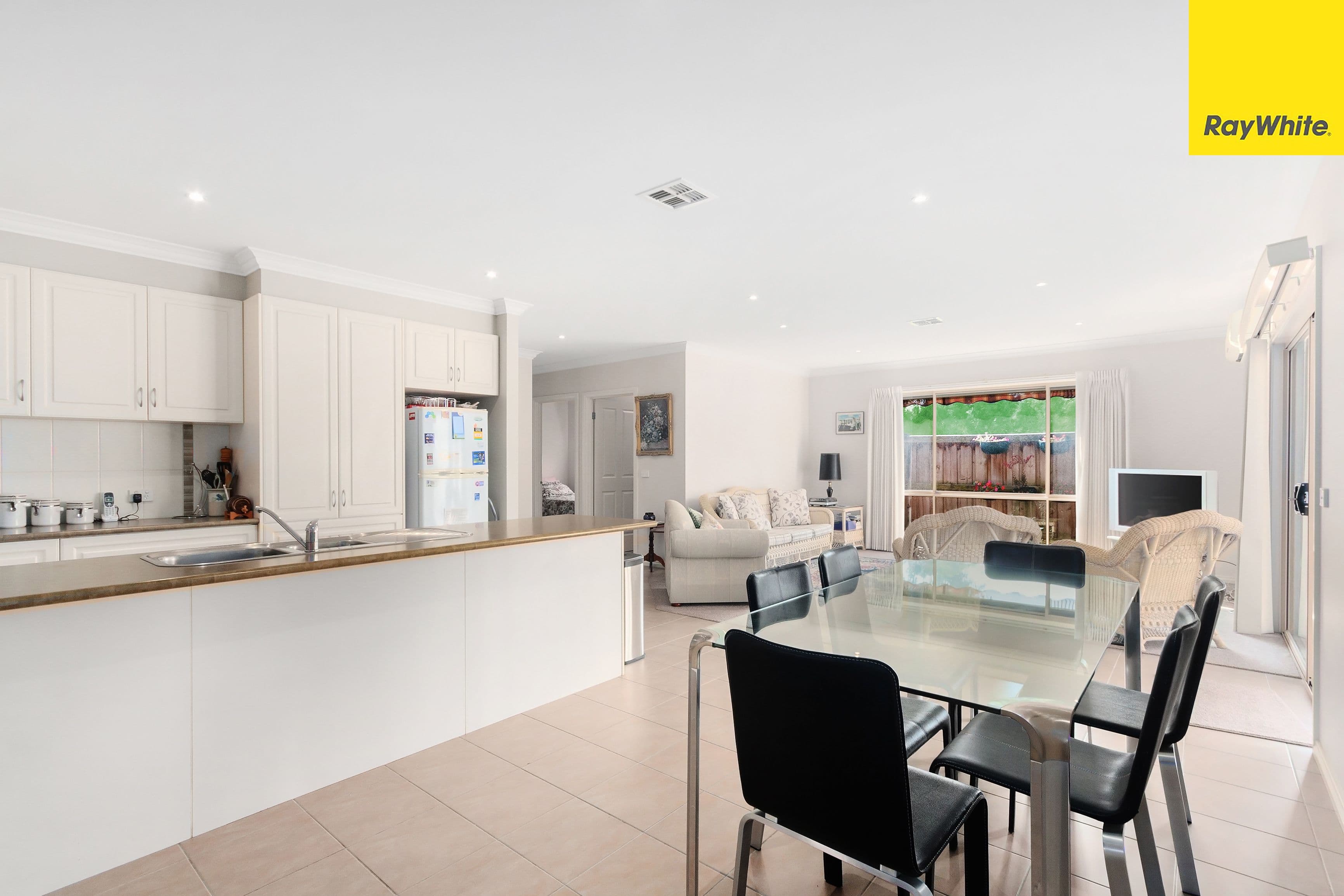 166 Beverley Road, Rosanna, Rosanna - Thumbnail 3