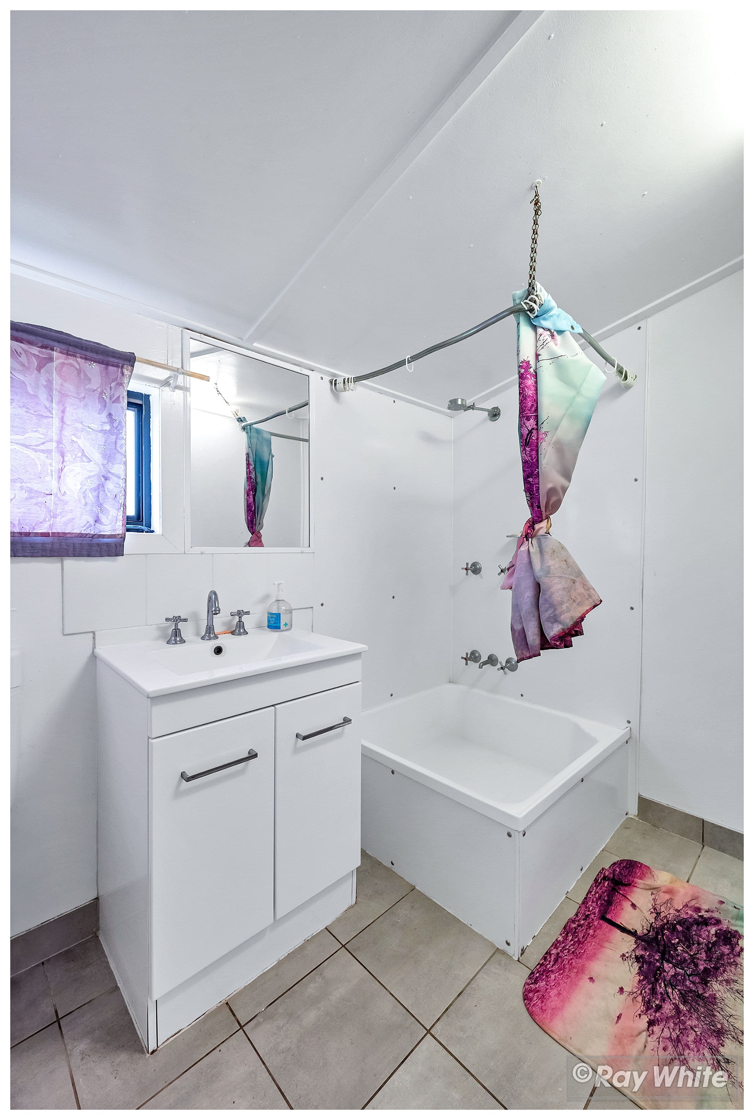109 WOOD Street, Depot Hill QLD 4700, Depot Hill - Thumbnail 4