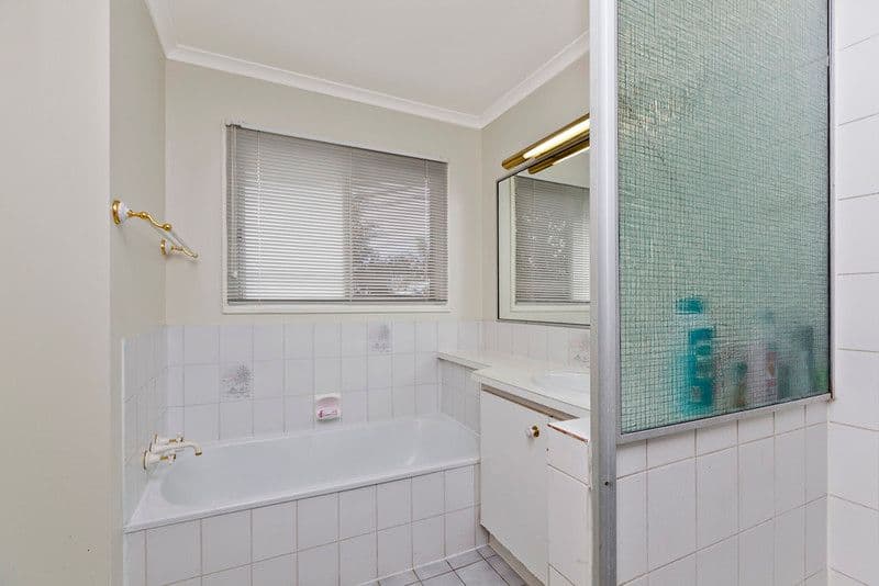 14 Kerstin Court, ROCHEDALE SOUTH QLD 4123, Rochedale South - Thumbnail 6