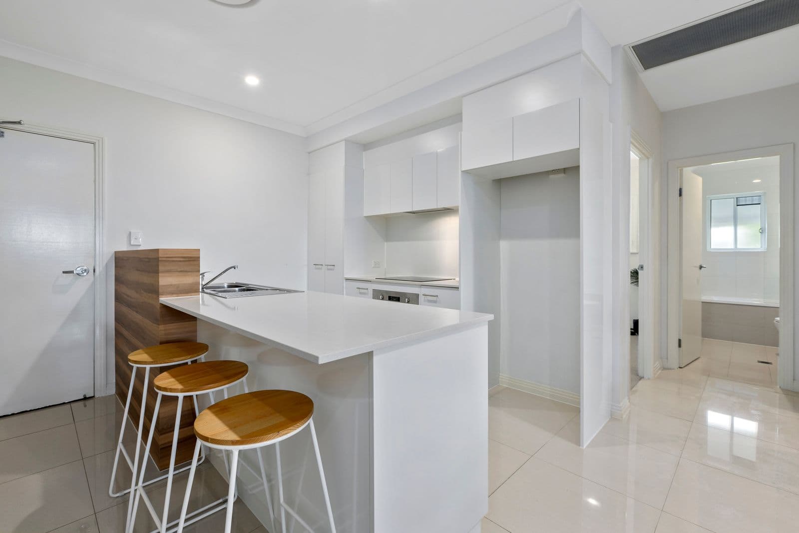 19 Stamford Street, Yeerongpilly QLD 4105, Yeerongpilly - Thumbnail 5