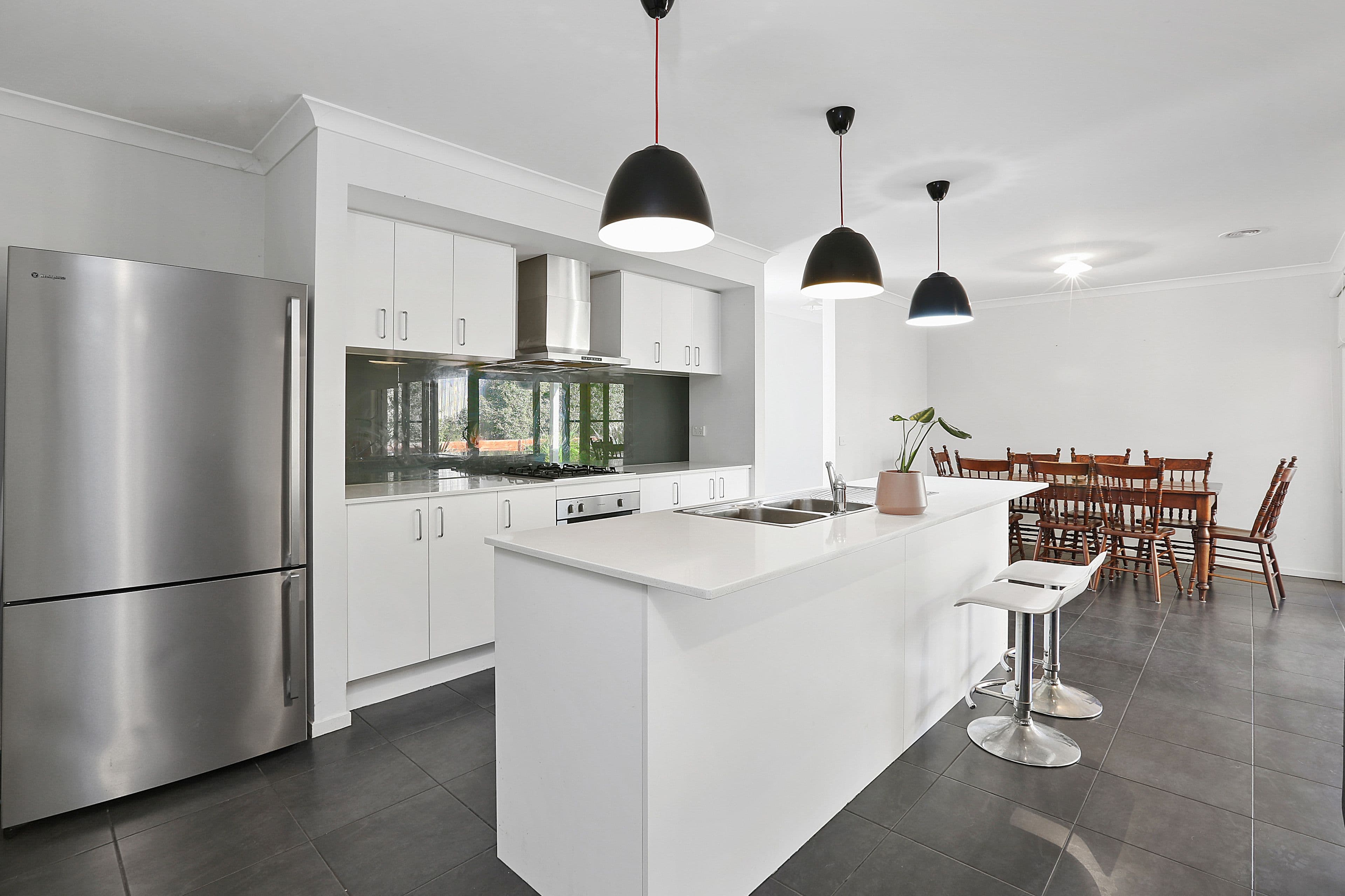 23 Woolondoon Drive, Highton VIC 3216, Highton - Thumbnail 2