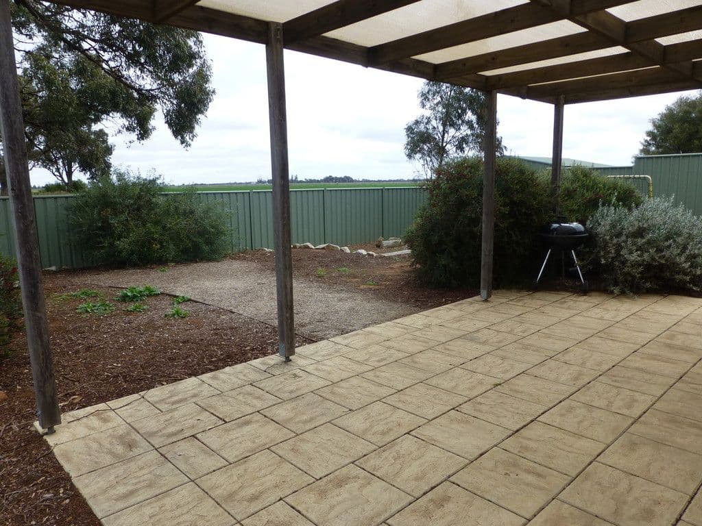 27 Woodlands Circ, Echuca VIC 3564, Echuca - Thumbnail 8