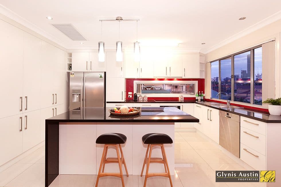 26 Stoneleigh Street, Red Hill QLD 4059, Red Hill - Thumbnail 5