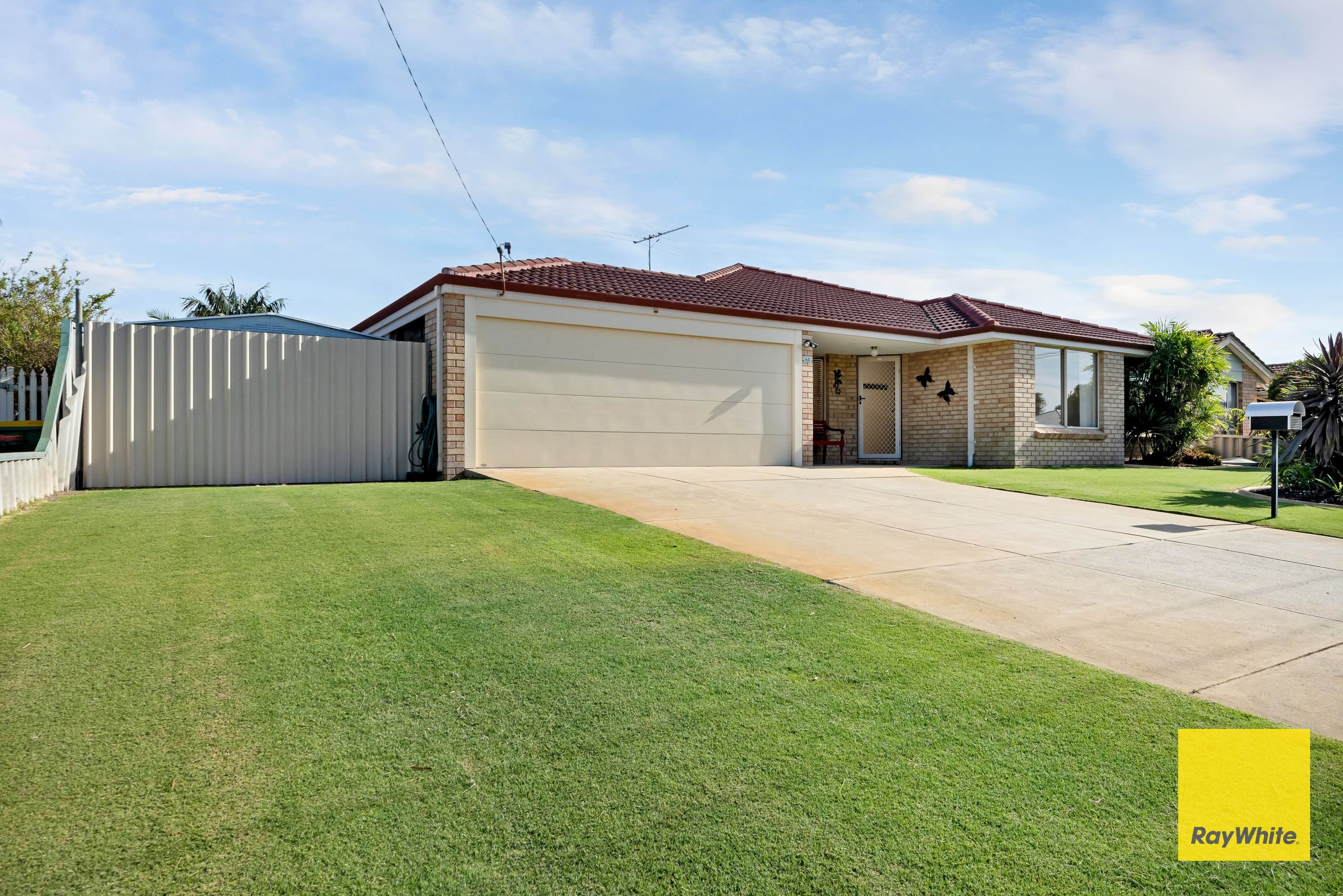 64 Minigwal Loop, Waikiki WA 6169, Waikiki - Thumbnail 2