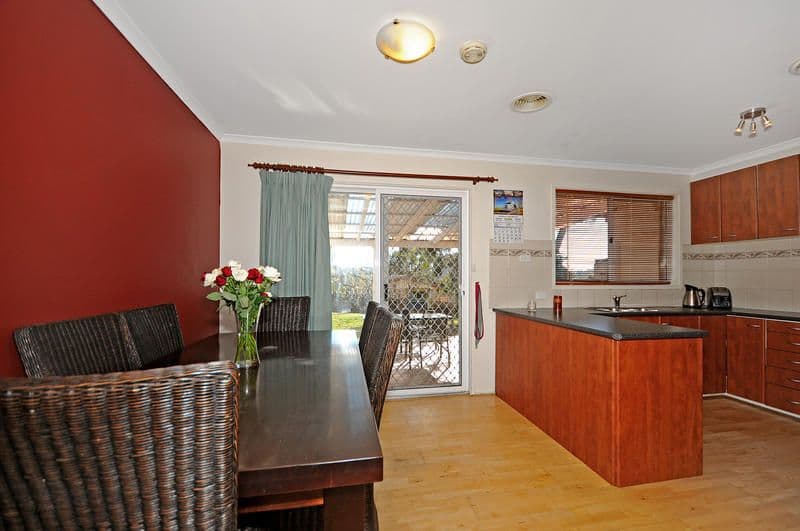 11 Phillipson Crescent, CALWELL ACT 2905, Calwell - Thumbnail 6