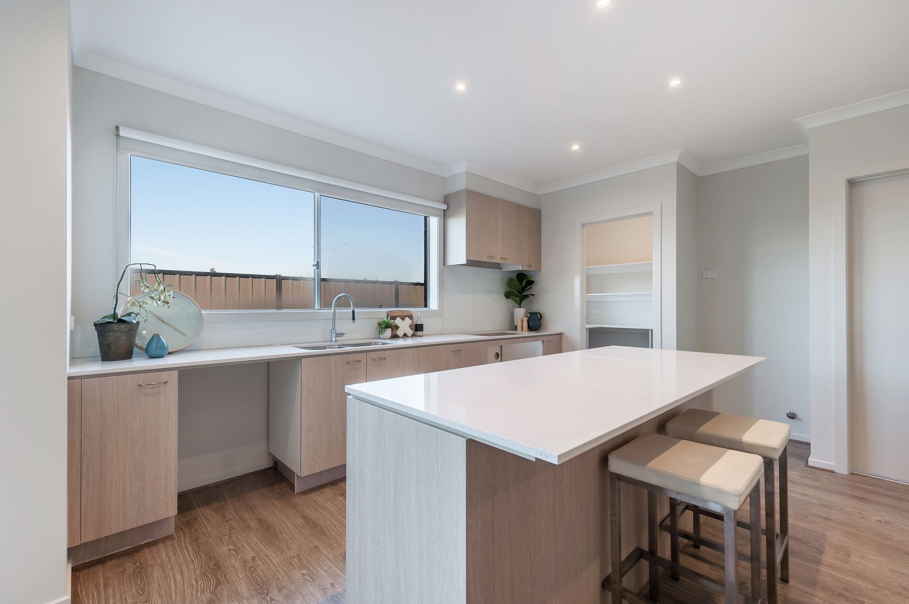 32 Lemon Myrtle Way, Craigieburn VIC 3064, Craigieburn - Thumbnail 2