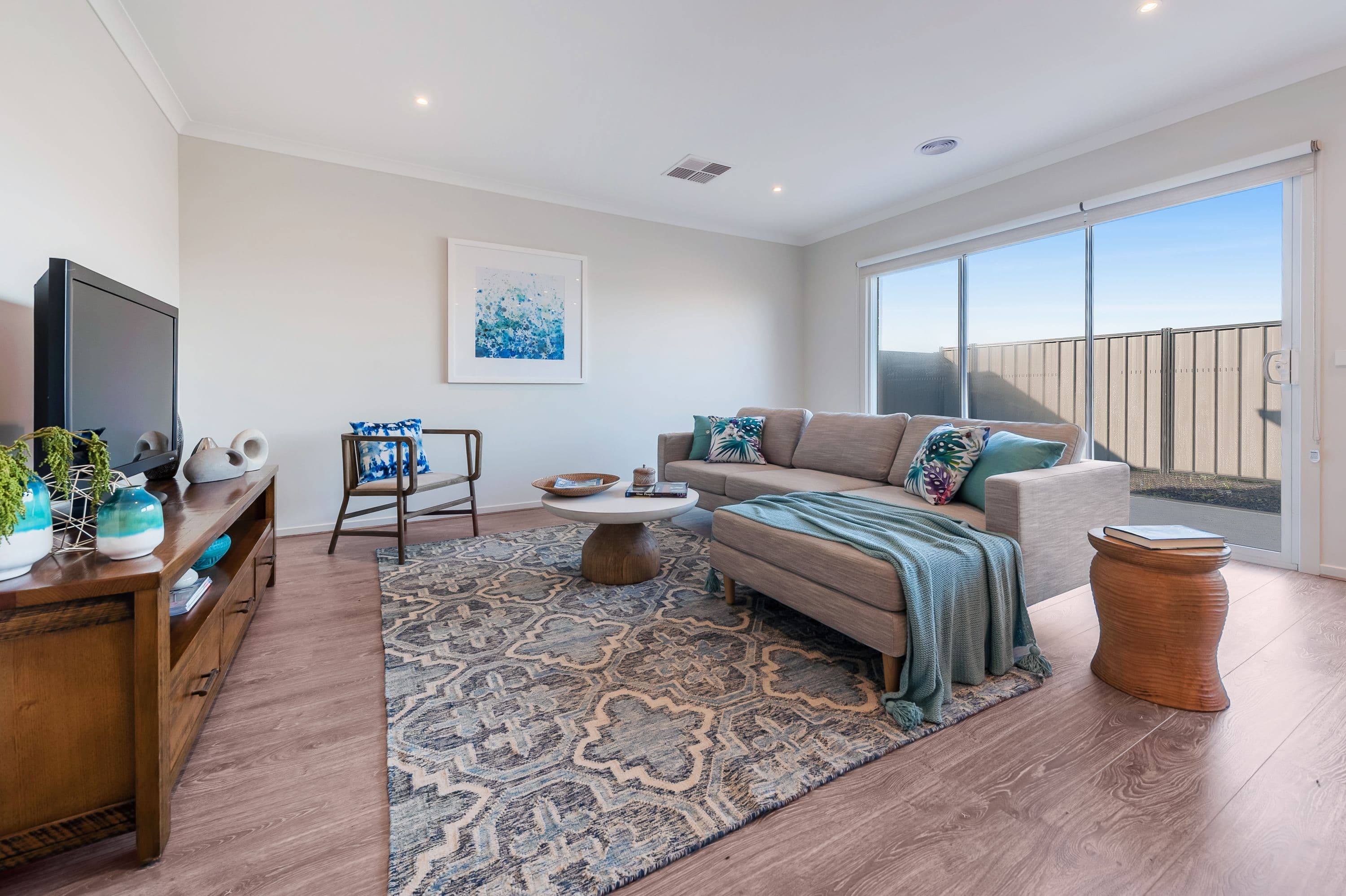 32 Lemon Myrtle Way, Craigieburn VIC 3064, Craigieburn - Thumbnail 3