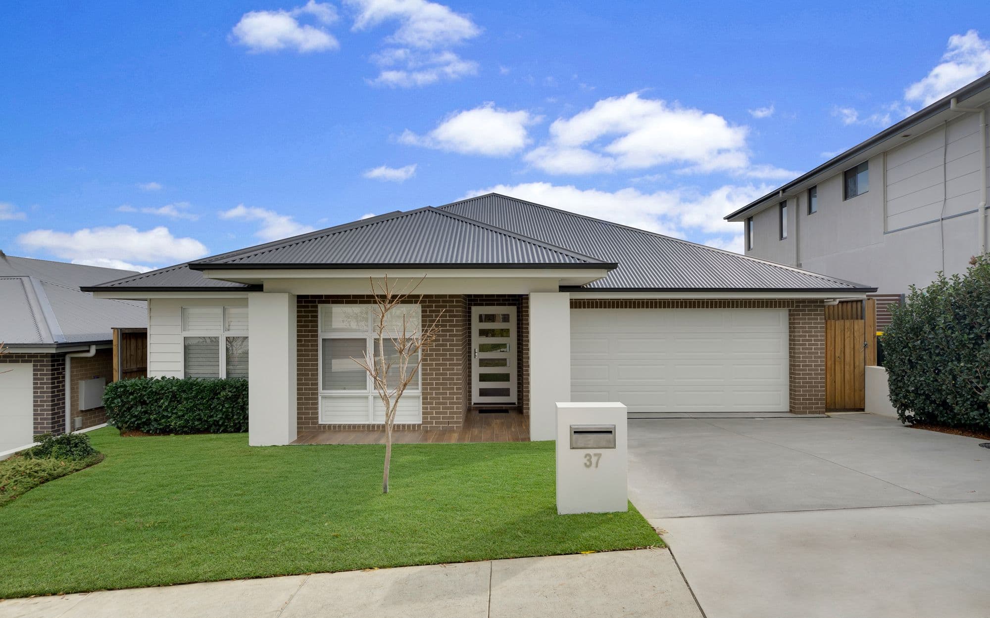 37 Tarrawarra Avenue, GLEDSWOOD HILLS NSW 2557, Gledswood Hills - Image 1