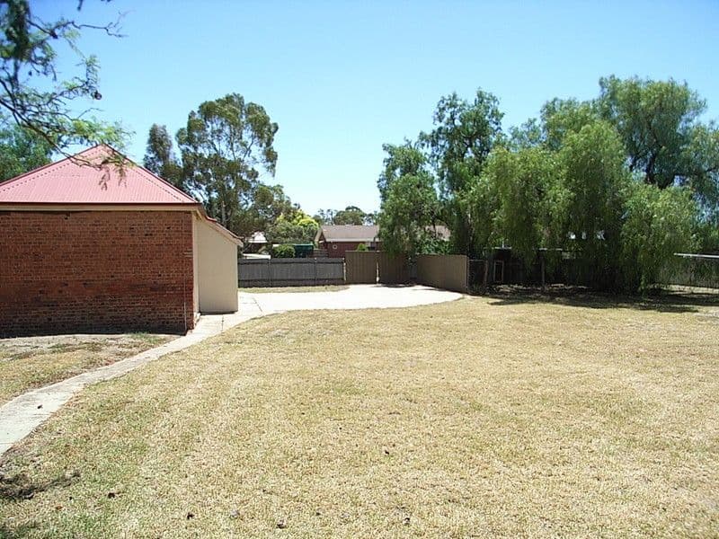 10-12 Chanter Street, MOAMA NSW 2731, Moama - Thumbnail 8