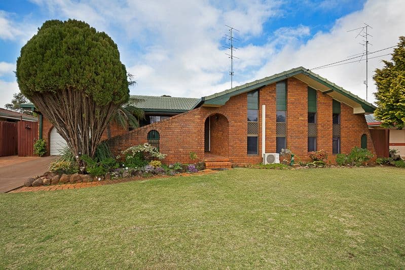 8 Ansett Court, Wilsonton QLD 4350, Wilsonton - Image 1
