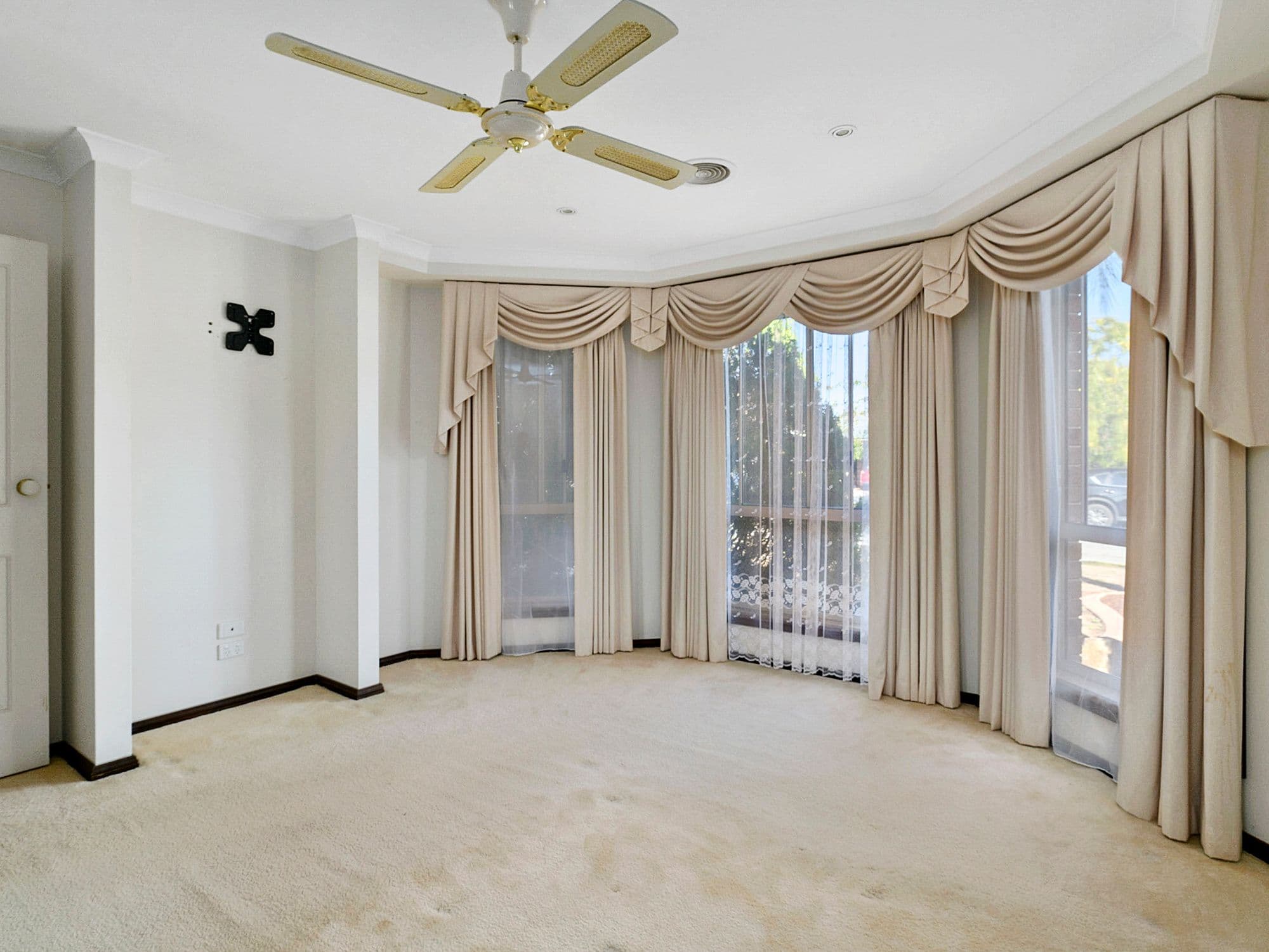 9 Bourke Drive, Benalla VIC 3672, Benalla - Thumbnail 2