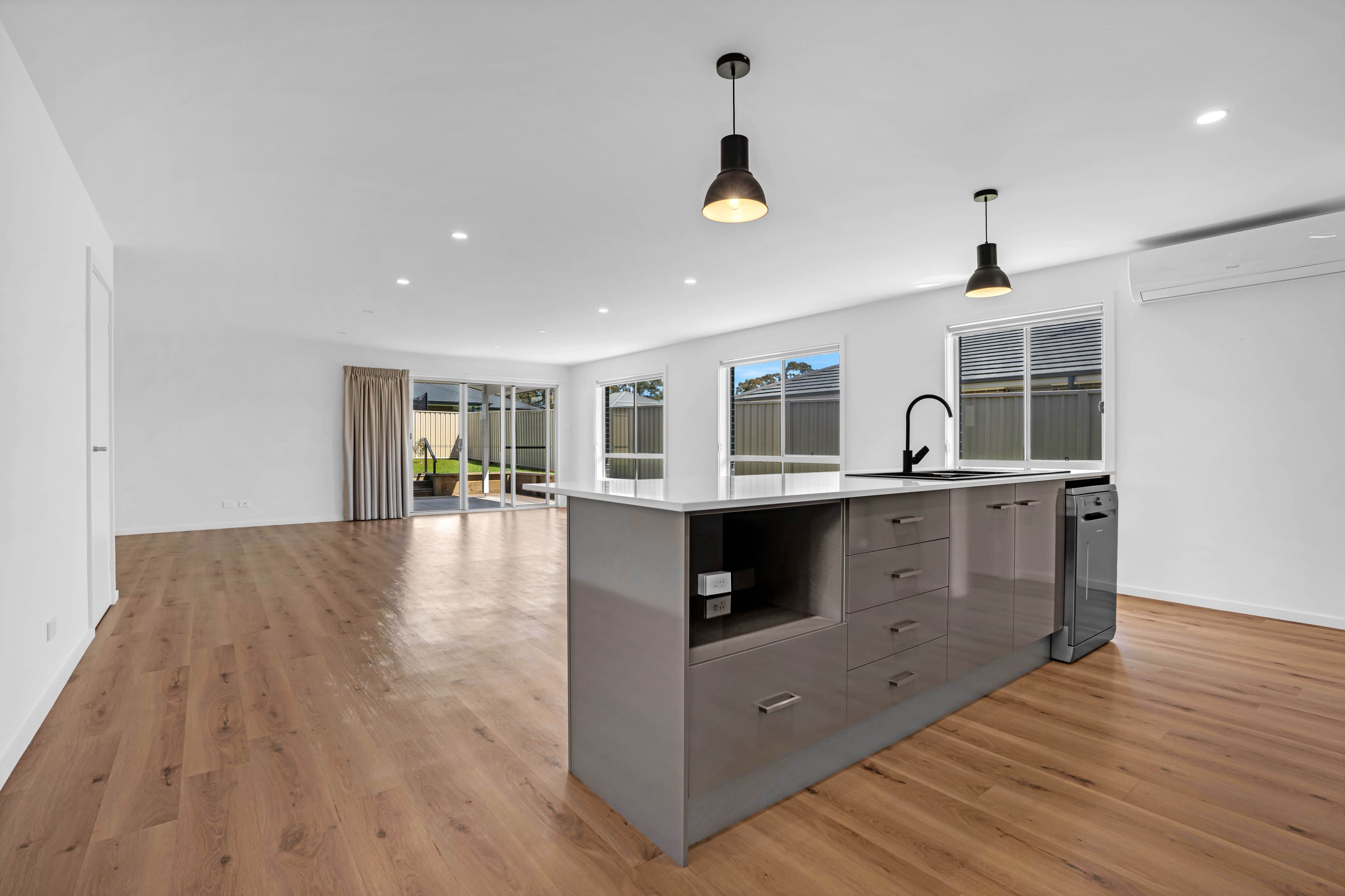 38 Jindalee Crescent, Nowra NSW 2541, Nowra - Thumbnail 4
