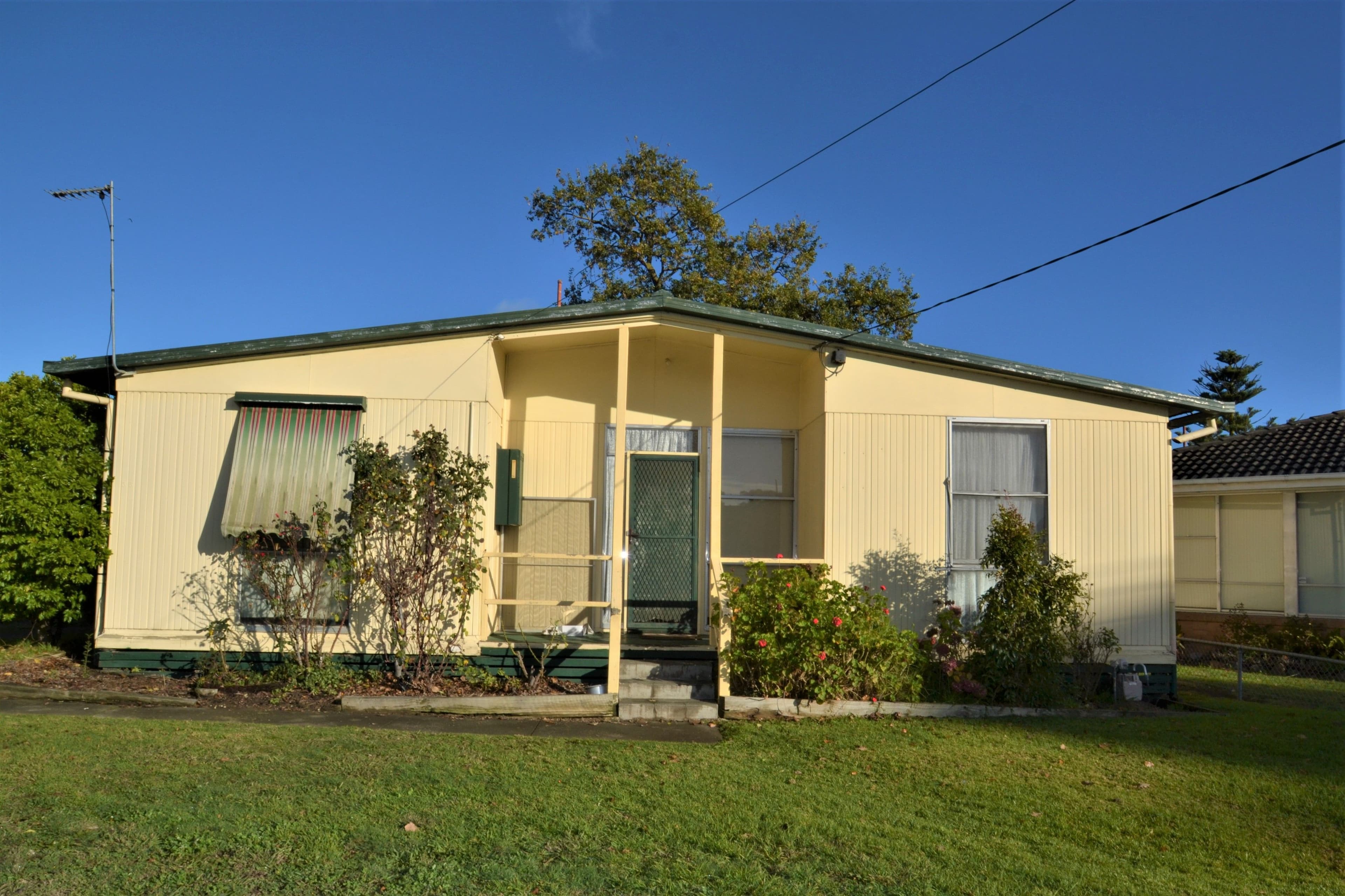 35 Sinclair Crescent, Seymour VIC 3660, Seymour - Image 1