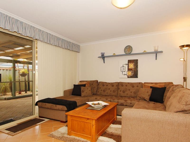 12 Hamelin Drive, BALLAJURA WA 6066, Ballajura - Thumbnail 7