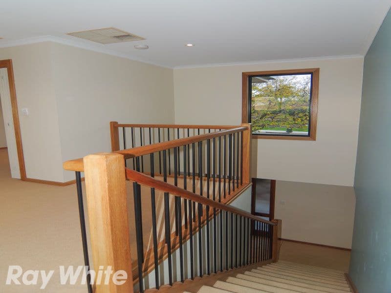 12 Lepena Crescent, HALLETT COVE SA 5158, Hallett Cove - Thumbnail 4