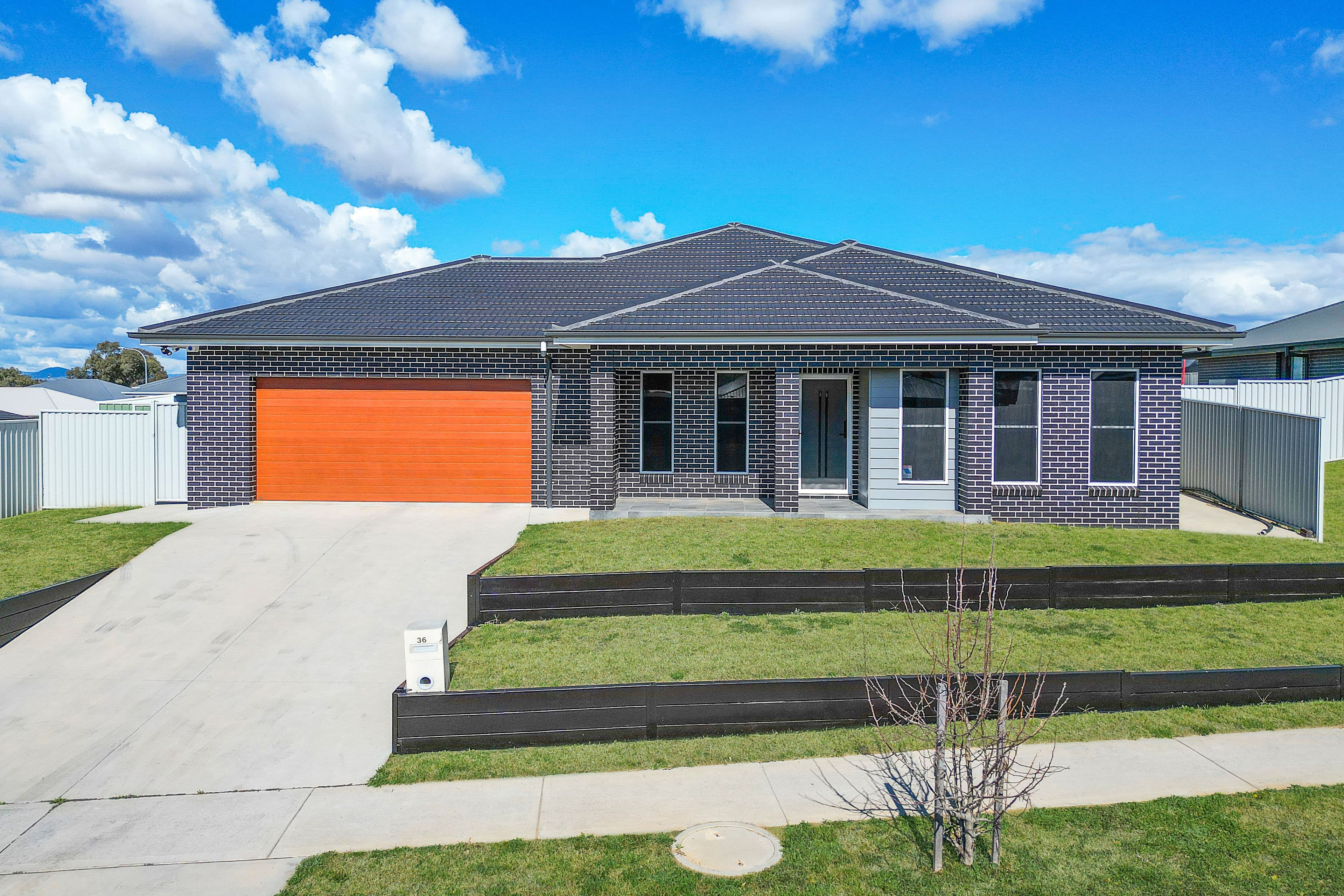 36 Mustang Close, Tamworth NSW 2340, Hillvue - Image 1