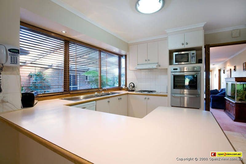 85 Lakeview Drive, LILYDALE VIC 3140, Lilydale - Thumbnail 2