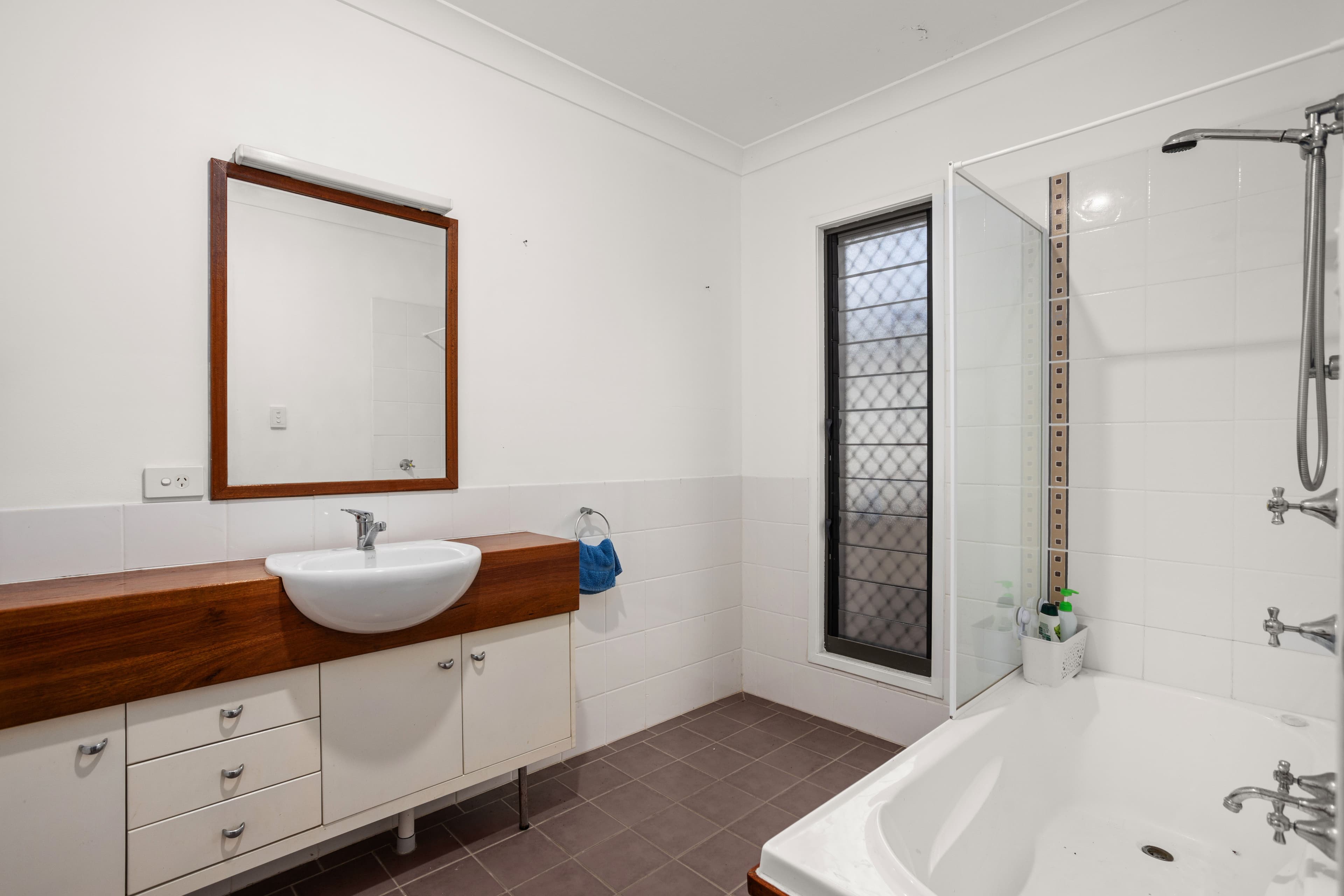 22 Killawarra Drive, Taree NSW 2430, Taree - Thumbnail 8