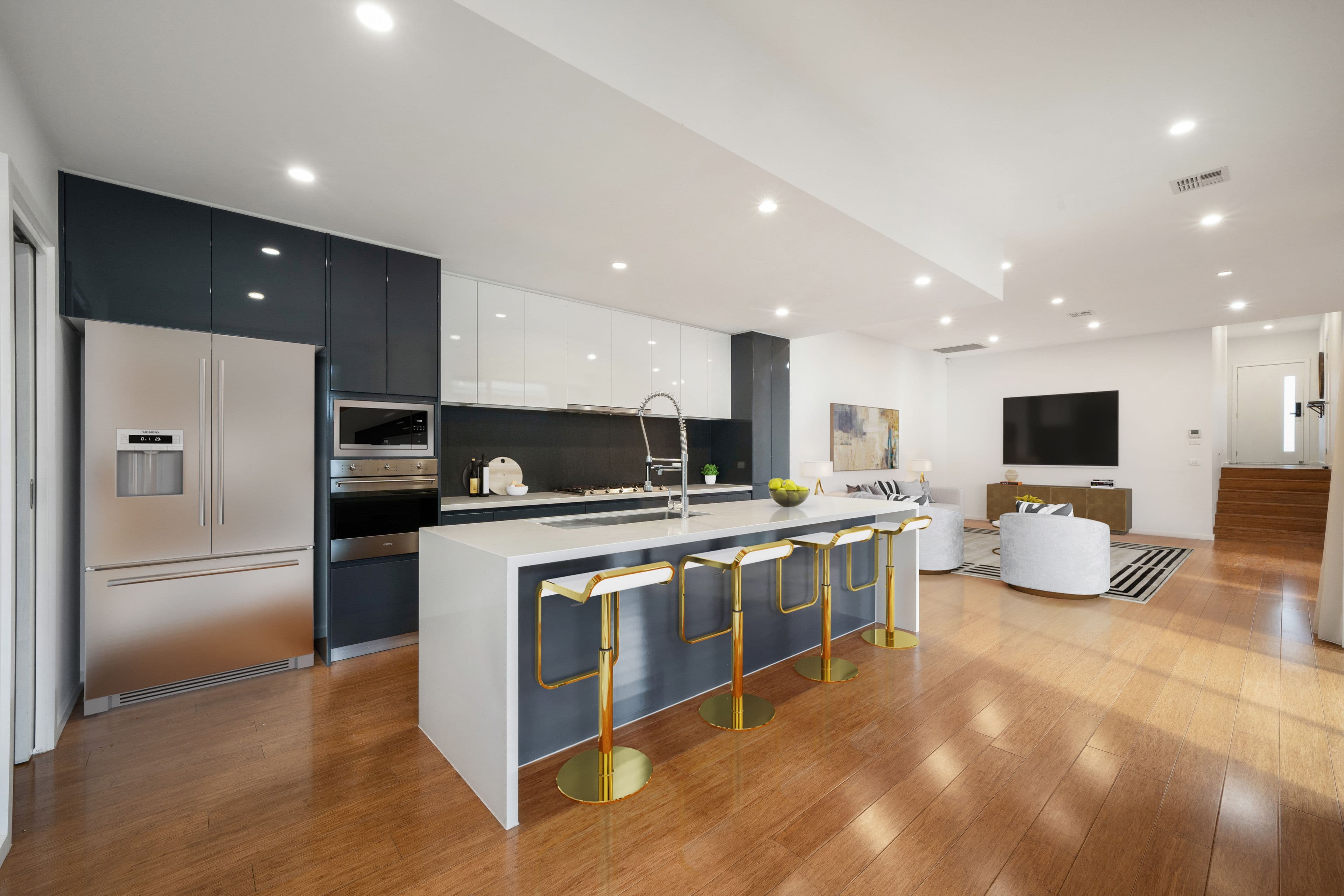 358 Southern Cross Drive, Macgregor ACT 2615, Macgregor - Thumbnail 3