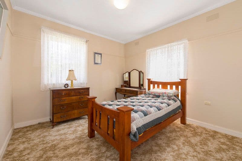34 Calembeena Avenue, Hughesdale VIC 3166, Hughesdale - Thumbnail 7