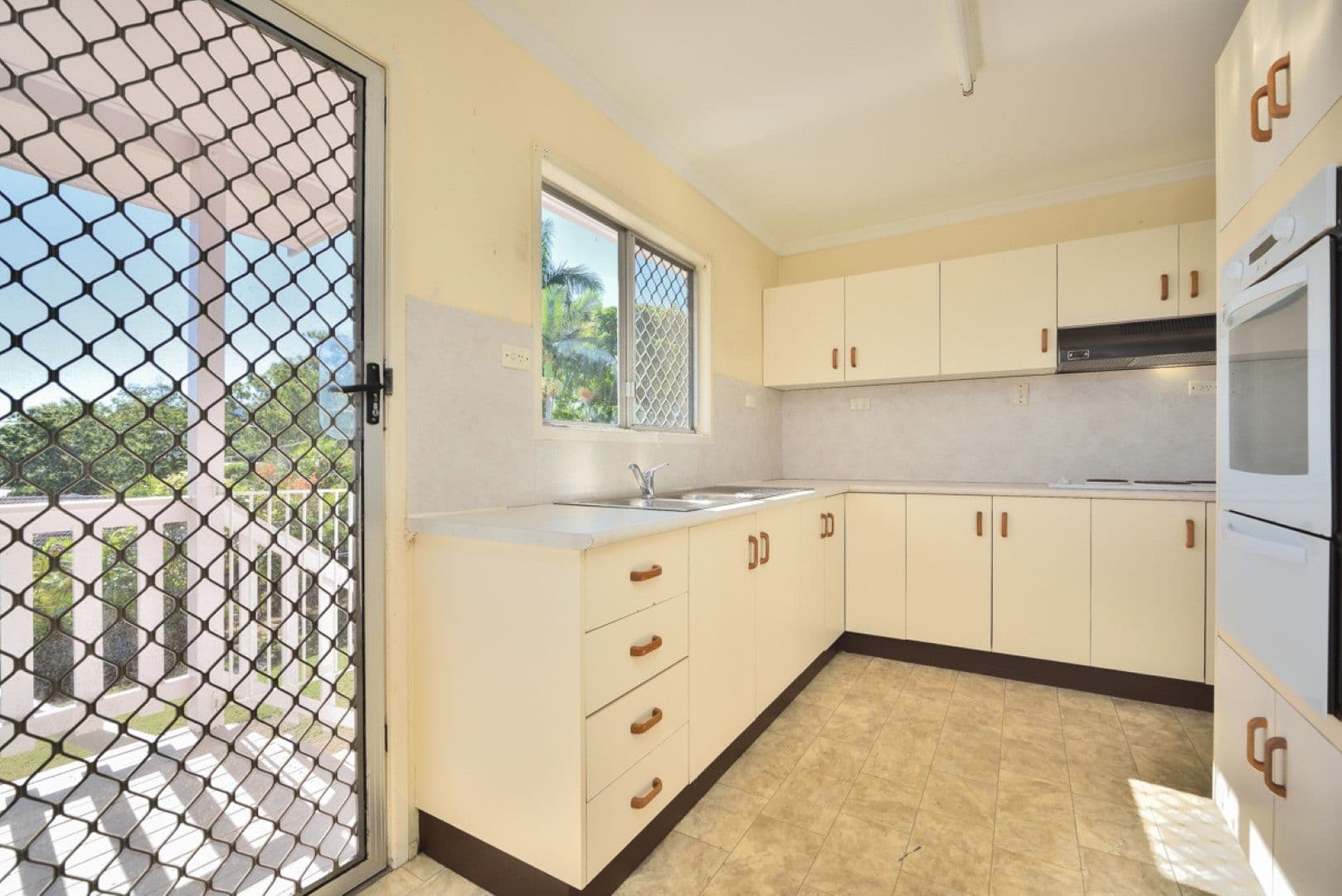 12 Marshall Avenue, Sun Valley QLD 4680, Sun Valley - Thumbnail 3