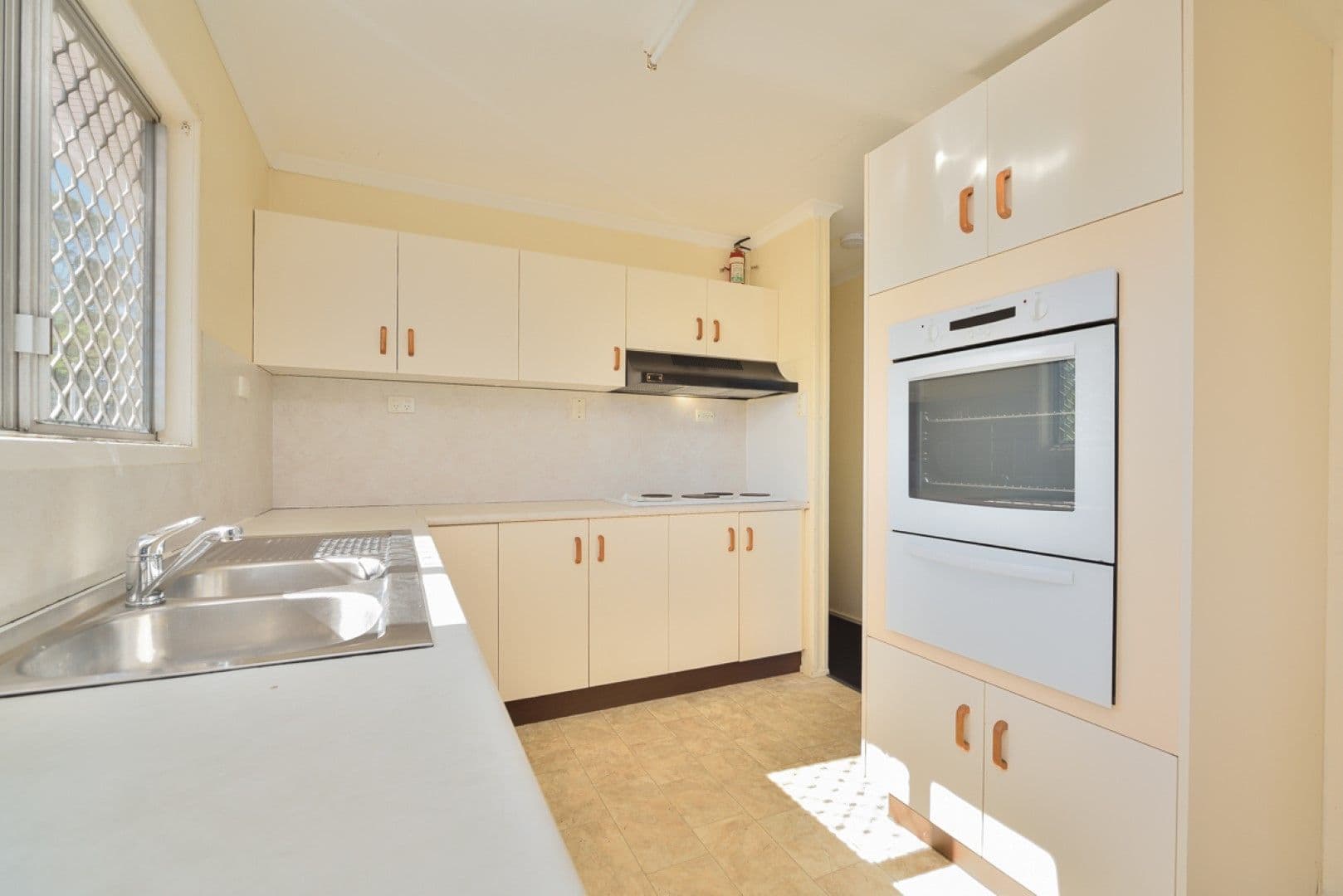 12 Marshall Avenue, Sun Valley QLD 4680, Sun Valley - Thumbnail 4
