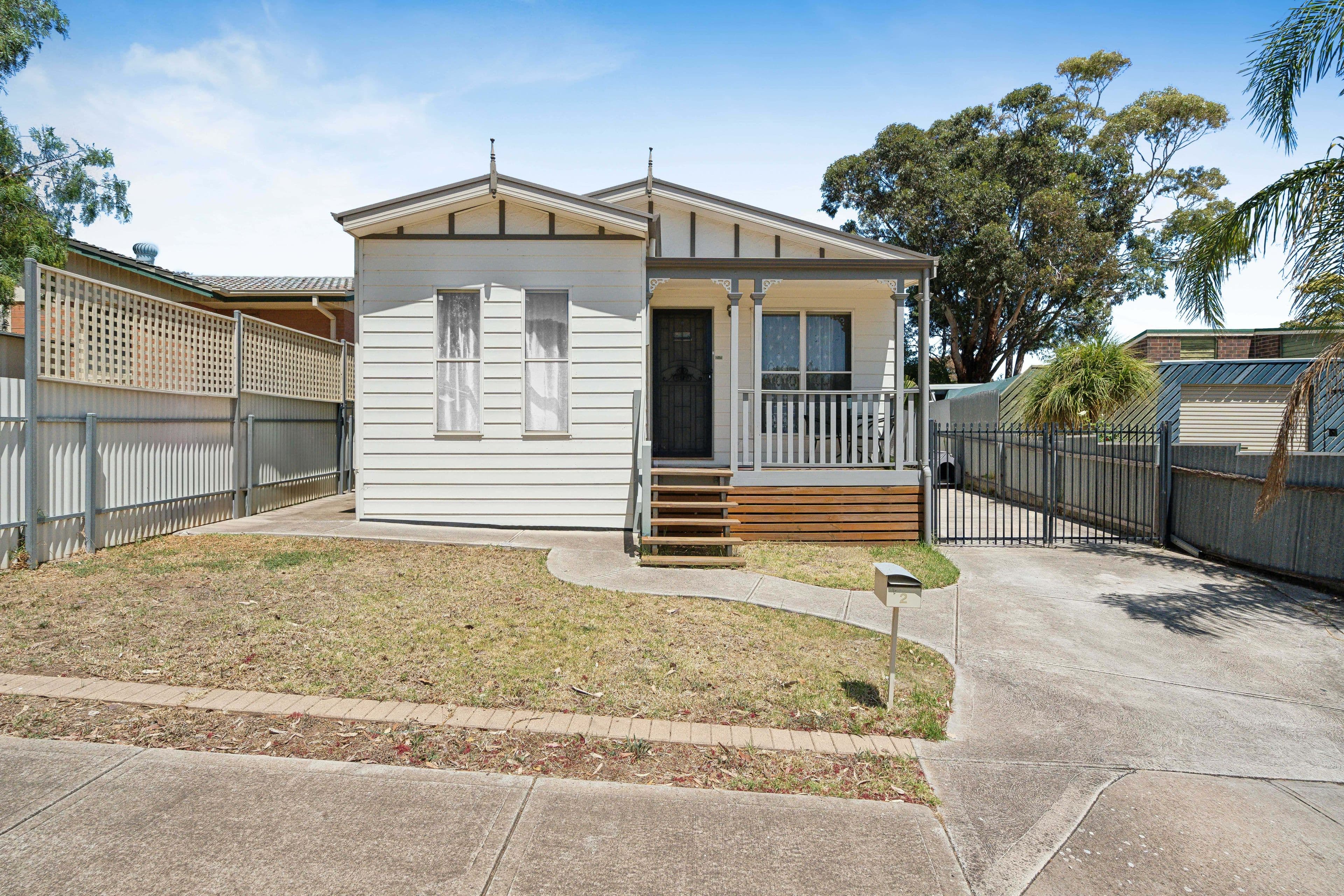 2 Owen Court, Christie Downs SA 5164, Christie Downs - Image 1