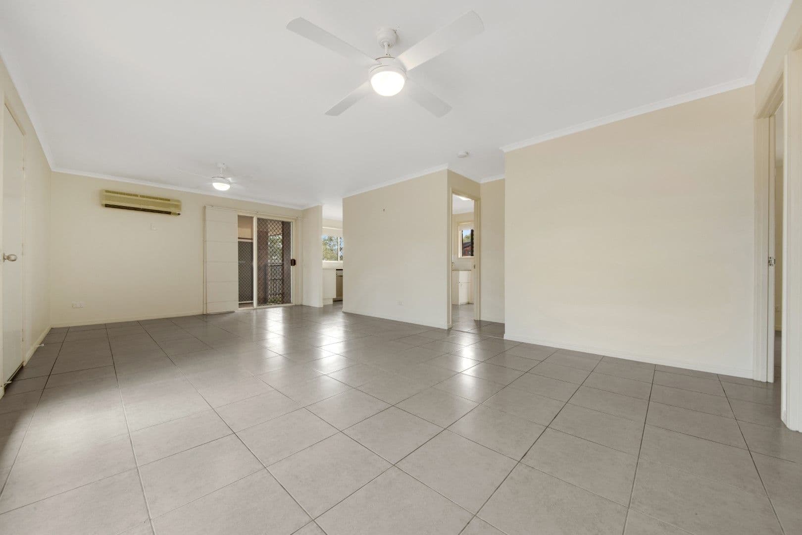 110A Sun Valley Road, Kin Kora QLD 4680, Kin Kora - Thumbnail 5