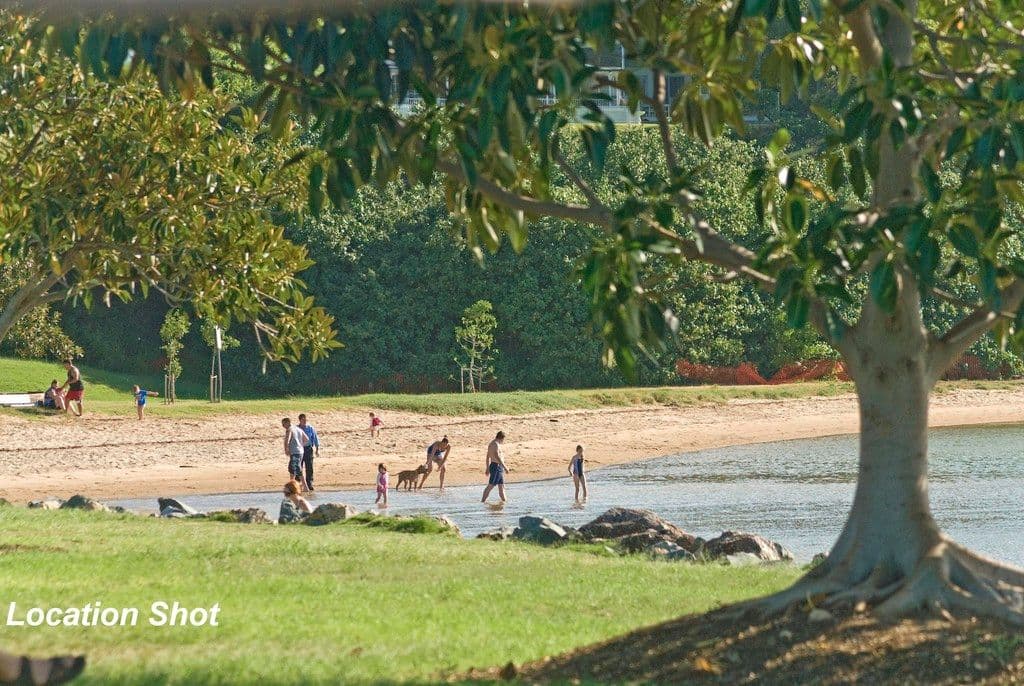 32 Douro Road, Wellington Point QLD 4160, Wellington Point - Thumbnail 2