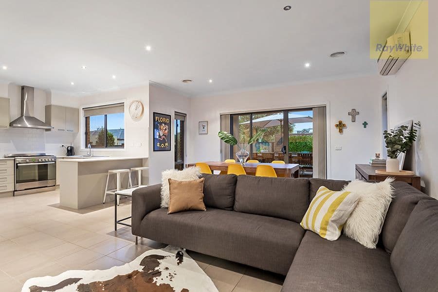 32 The Garlands, Craigieburn VIC 3064, Craigieburn - Thumbnail 7