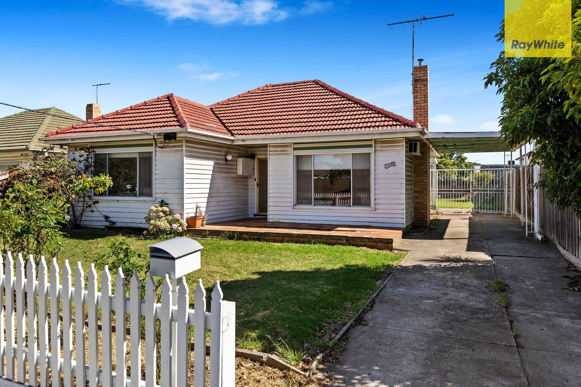 34 Warwick Road, Sunshine North VIC 3020, Sunshine North - Thumbnail 2