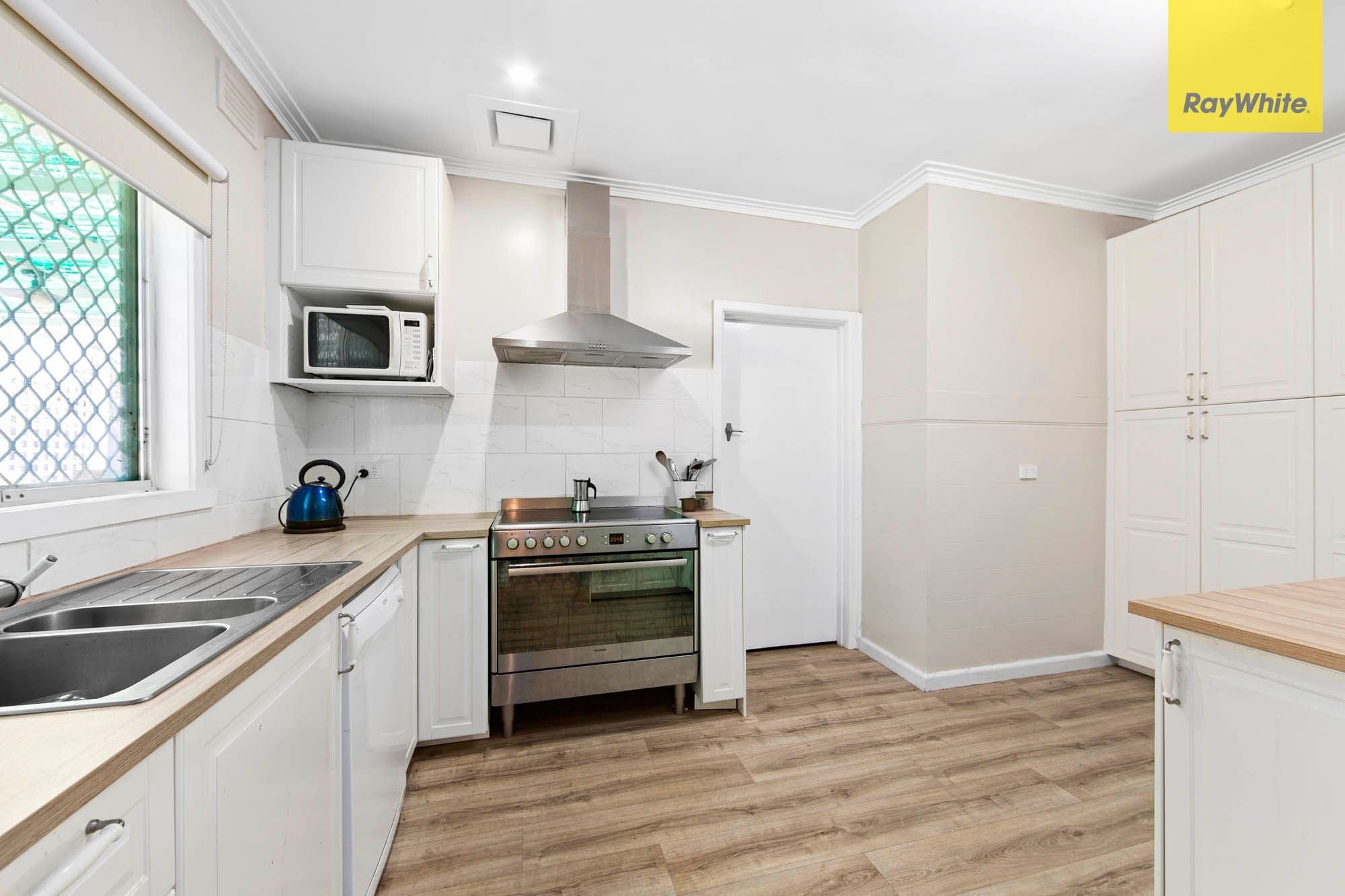 34 Warwick Road, Sunshine North VIC 3020, Sunshine North - Thumbnail 5