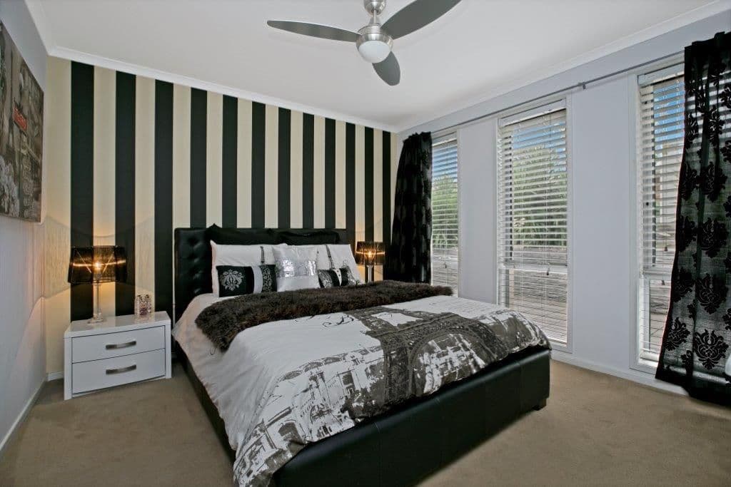 25 Manchester Circuit, Craigmore SA 5114, Craigmore - Thumbnail 2