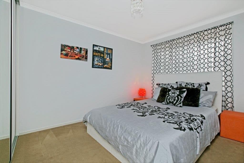 25 Manchester Circuit, Craigmore SA 5114, Craigmore - Thumbnail 4