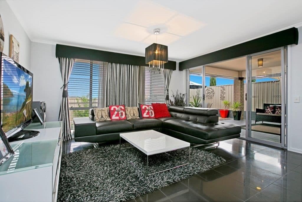 25 Manchester Circuit, Craigmore SA 5114, Craigmore - Thumbnail 6
