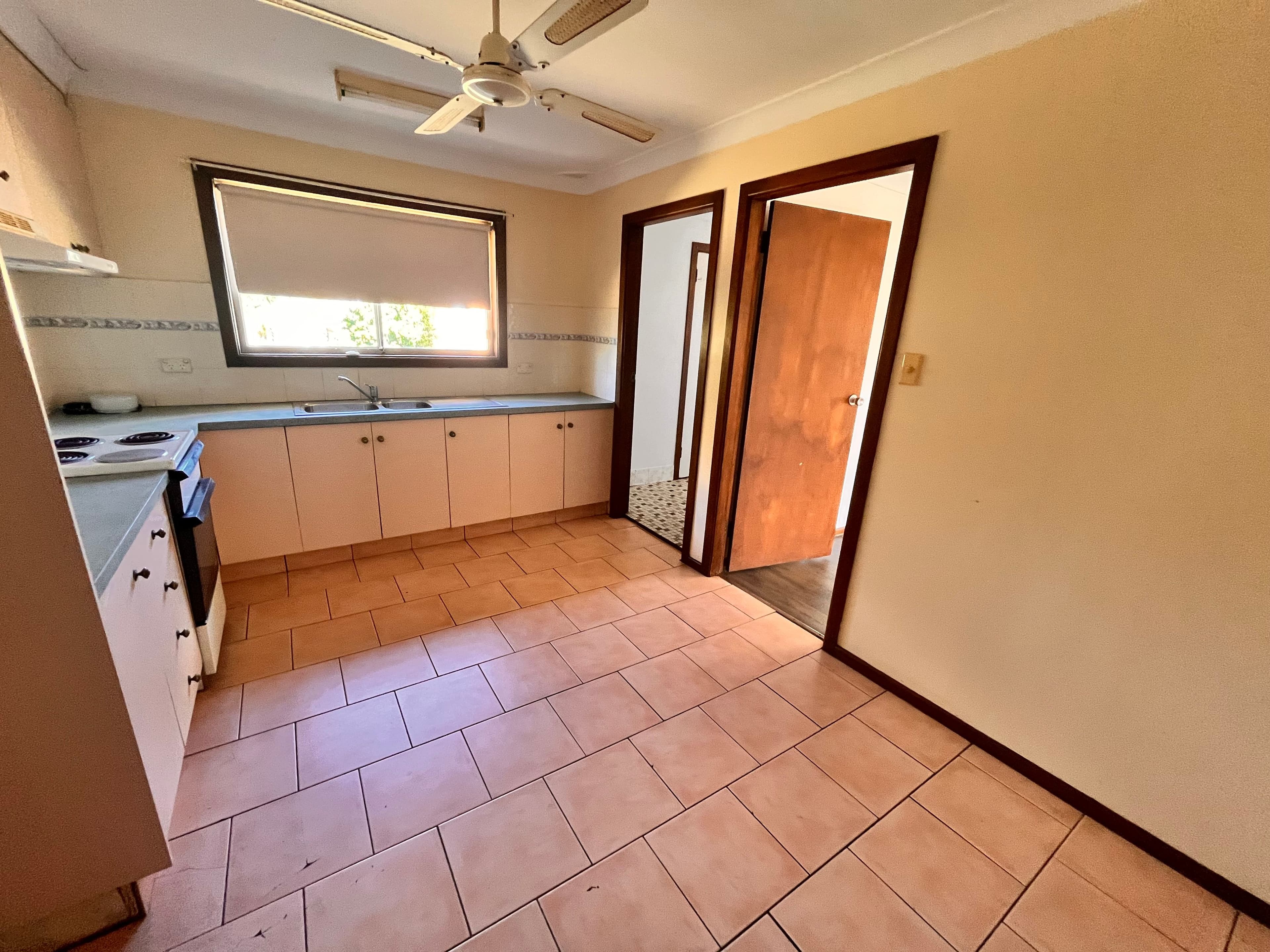 46 Patterson Street, Forbes NSW 2871, Forbes - Thumbnail 4