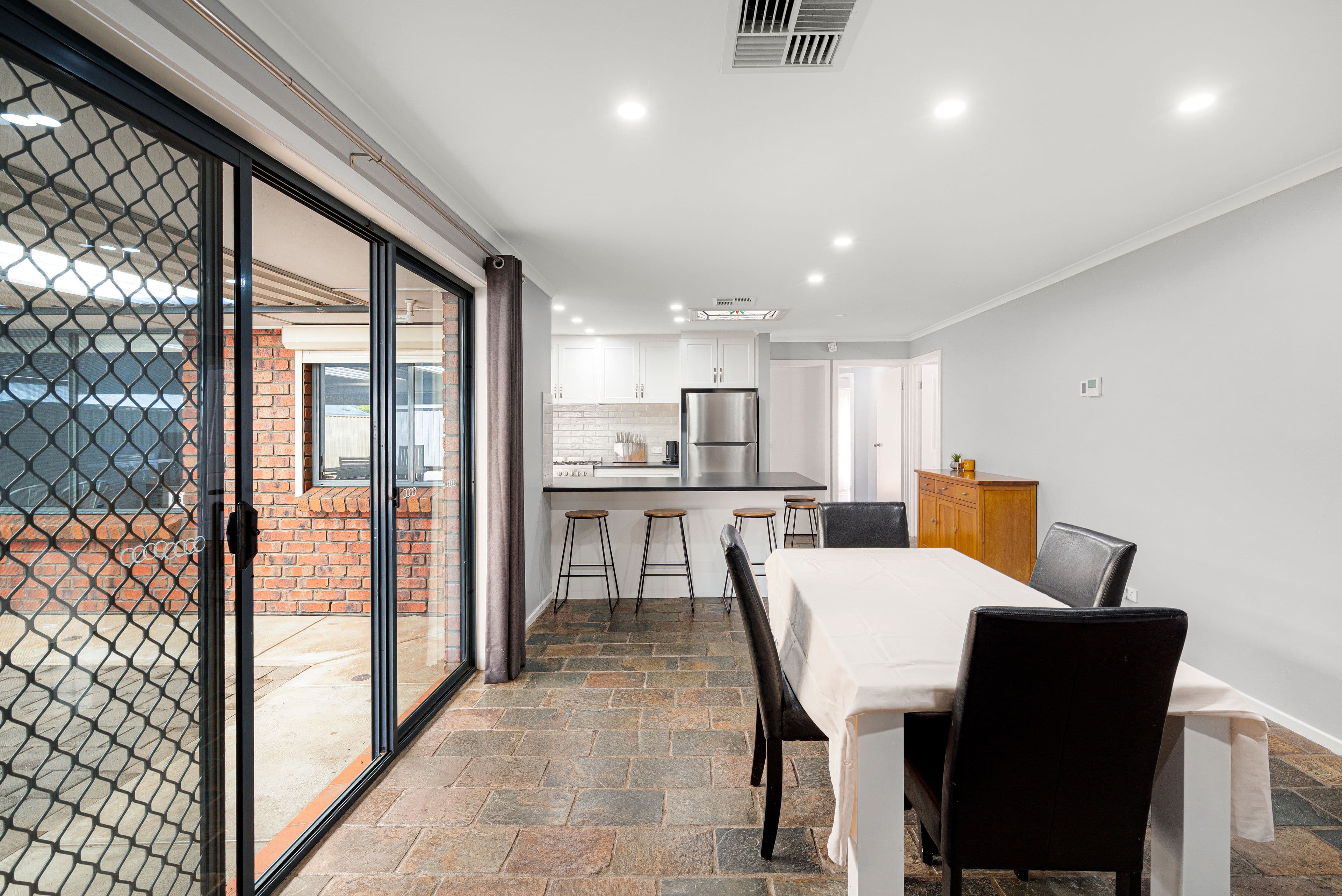 31 Parkview Avenue, Salisbury Downs SA 5108, Salisbury Downs - Thumbnail 6