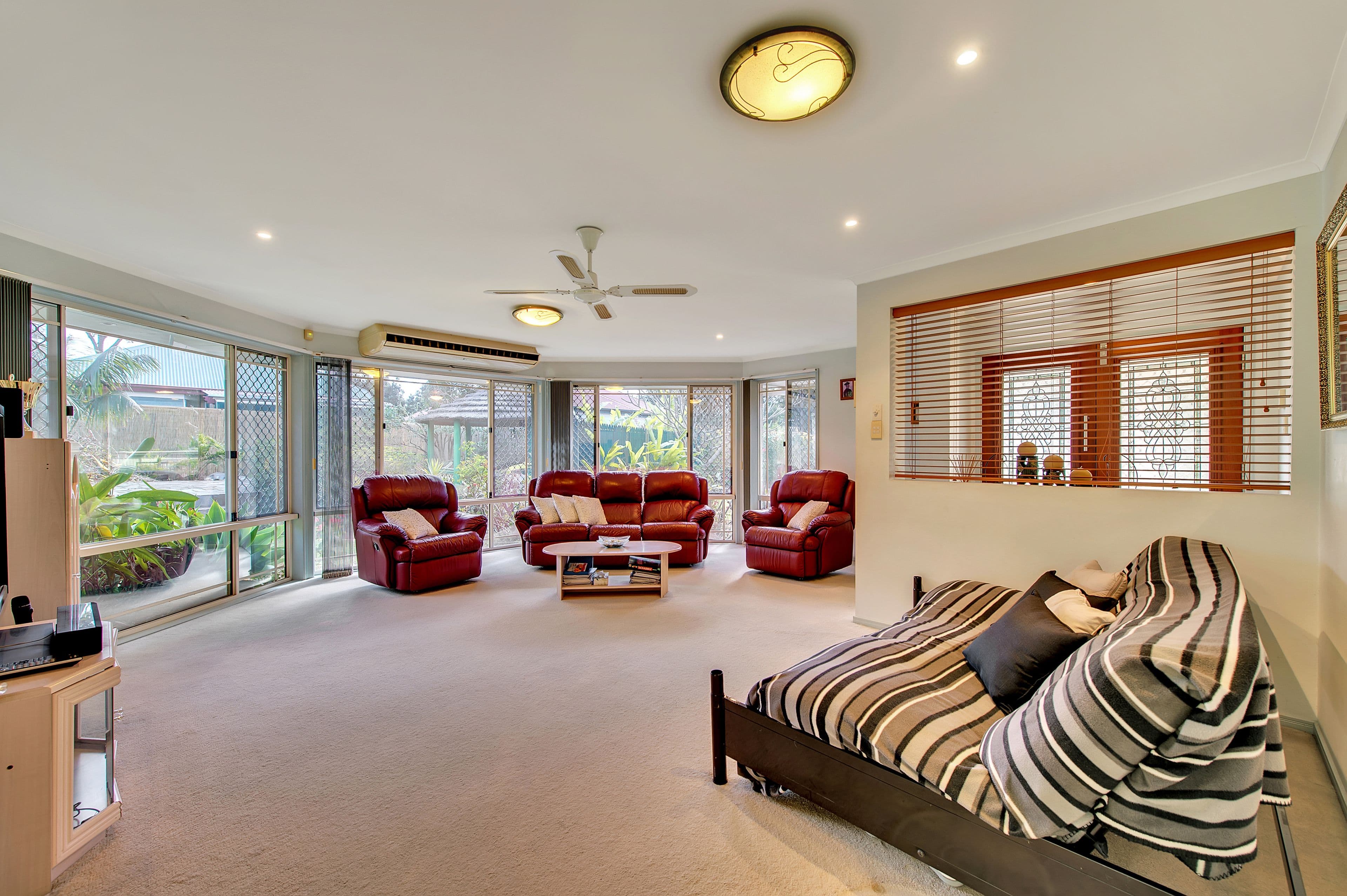 70 Brooklands Circuit, Forest Lake QLD 4078, Forest Lake - Thumbnail 4