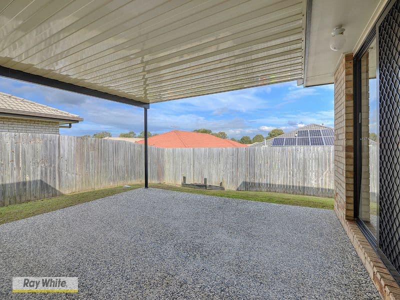 27 Hubner Drive, ROTHWELL QLD 4022, Rothwell - Thumbnail 2